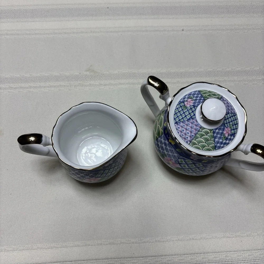 Gumps Botan Imari Japan Chrysanthemums Creamer and Sugar